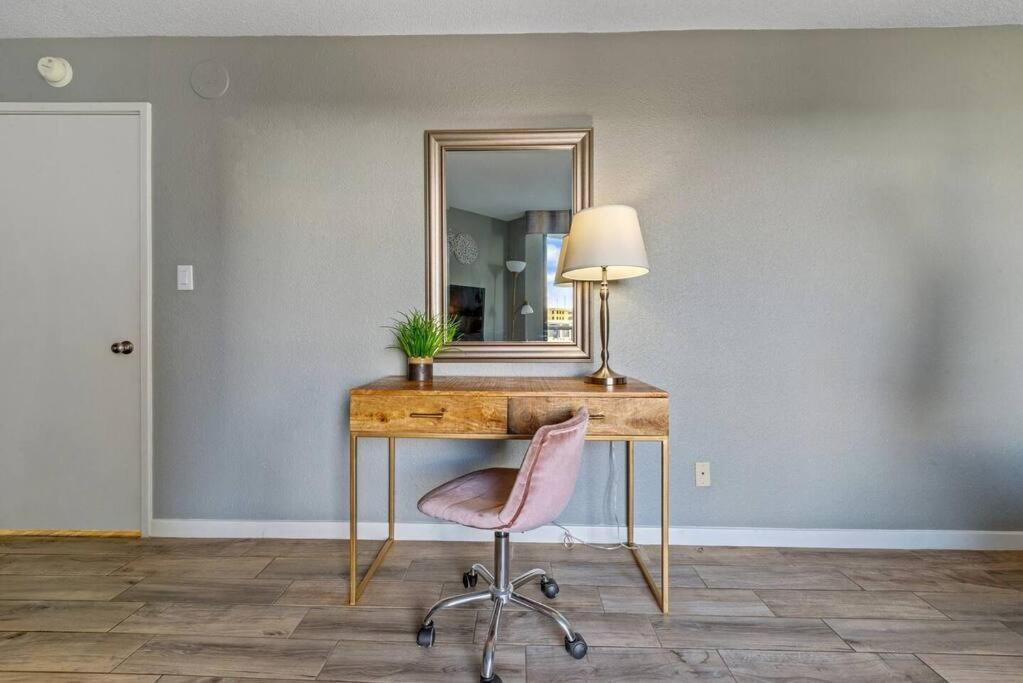 Note Worthy 1Br Oceanview Dogs Ok! 438 Apartment Myrtle Beach Exterior photo