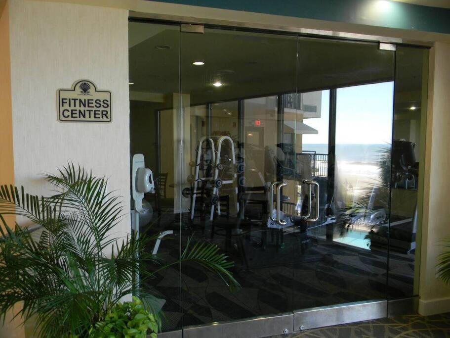Note Worthy 1Br Oceanview Dogs Ok! 438 Apartment Myrtle Beach Exterior photo